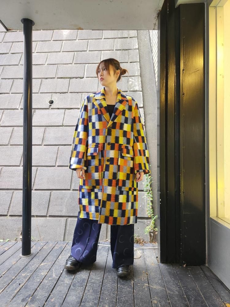 <img class='new_mark_img1' src='https://img.shop-pro.jp/img/new/icons1.gif' style='border:none;display:inline;margin:0px;padding:0px;width:auto;' />HENRIK VIBSKOVFLAT COAT