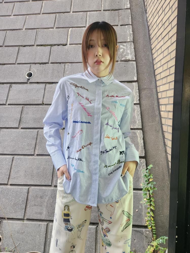 <img class='new_mark_img1' src='https://img.shop-pro.jp/img/new/icons1.gif' style='border:none;display:inline;margin:0px;padding:0px;width:auto;' />miiHAND EMBROIDERED POPLINE SHIRT