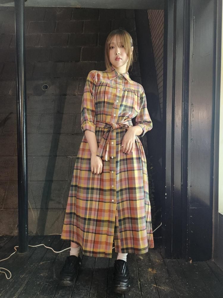 <img class='new_mark_img1' src='https://img.shop-pro.jp/img/new/icons1.gif' style='border:none;display:inline;margin:0px;padding:0px;width:auto;' />miiCHECK WOOL DRESS