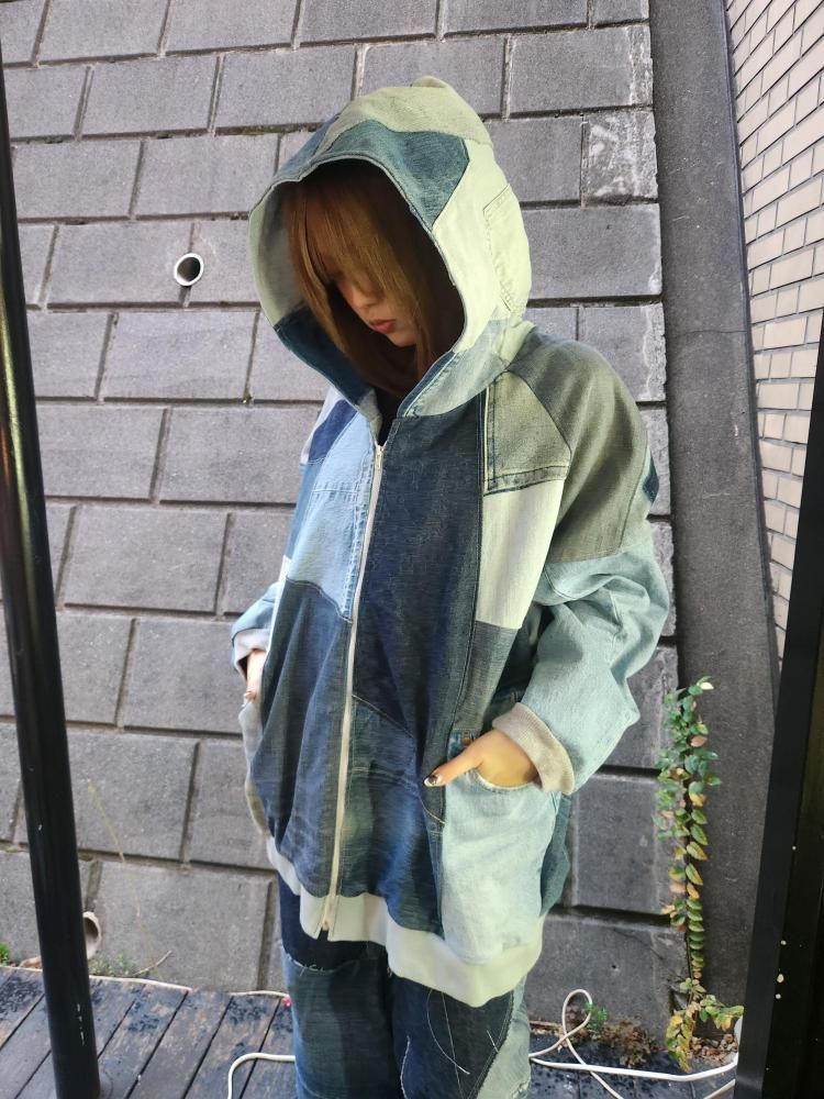 <img class='new_mark_img1' src='https://img.shop-pro.jp/img/new/icons1.gif' style='border:none;display:inline;margin:0px;padding:0px;width:auto;' />WONDERZIP SHORT HOODIE