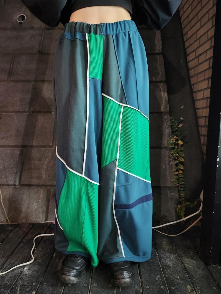 <img class='new_mark_img1' src='https://img.shop-pro.jp/img/new/icons1.gif' style='border:none;display:inline;margin:0px;padding:0px;width:auto;' />WONDERBAGGY PANTS