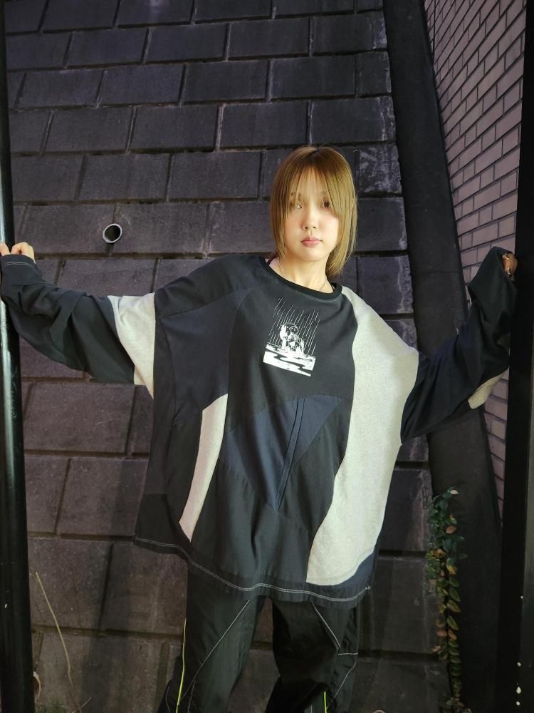 <img class='new_mark_img1' src='https://img.shop-pro.jp/img/new/icons1.gif' style='border:none;display:inline;margin:0px;padding:0px;width:auto;' />WONDERSLEEVE TUCK LIS CUT AND SEWN