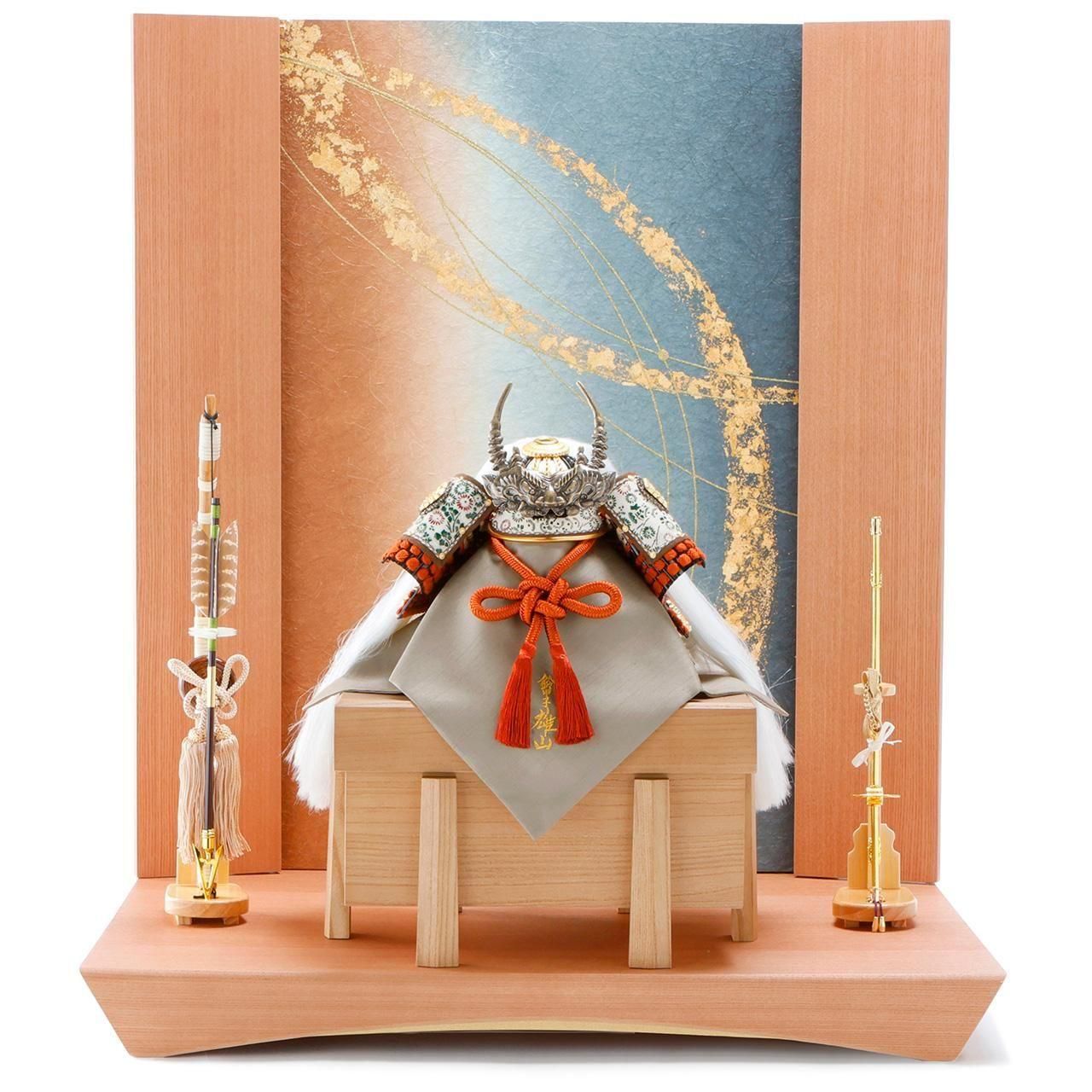 五月人形・武将鎧・印伝甲冑<br>「WAKU」湧<br>武田信玄公之兜<br>鈴甲子雄山