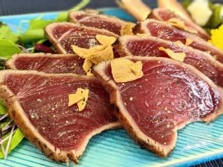 カツオ 楽天市場】【ふるさと納税】【山実水産】もちもち 生カツオ たたき 6節