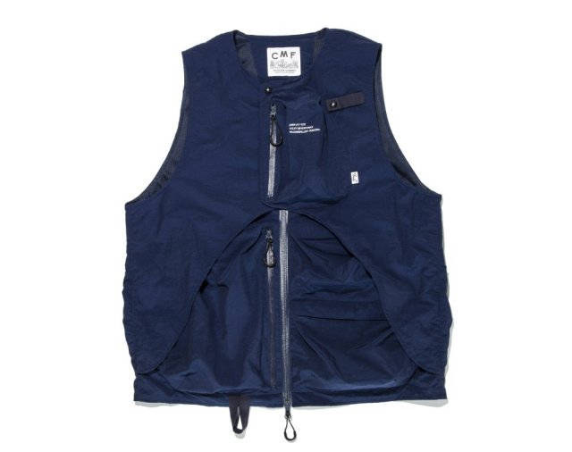 OVERRAY VEST<img class='new_mark_img2' src='https://img.shop-pro.jp/img/new/icons50.gif' style='border:none;display:inline;margin:0px;padding:0px;width:auto;' />