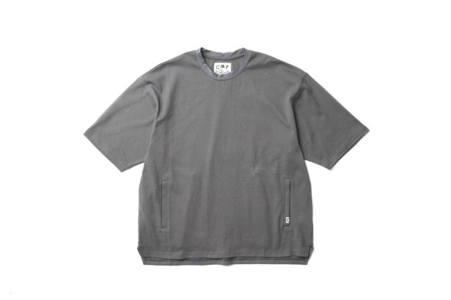 SLOW DRY HALF SLEEVE TEE<img class='new_mark_img2' src='https://img.shop-pro.jp/img/new/icons50.gif' style='border:none;display:inline;margin:0px;padding:0px;width:auto;' />