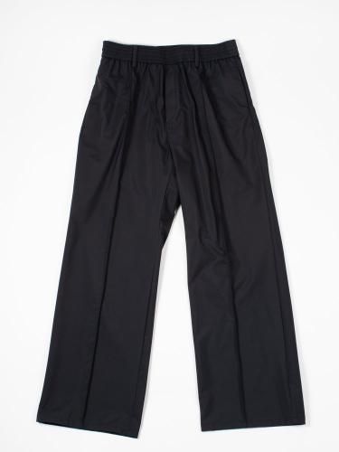 REL Black LIGHT SHADOW LIP 3 LAYER