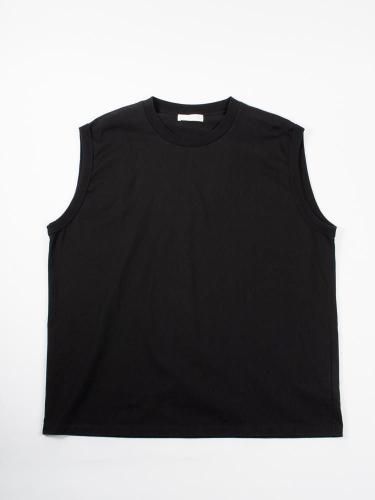 Out binder no sleeve T-shirtT Black