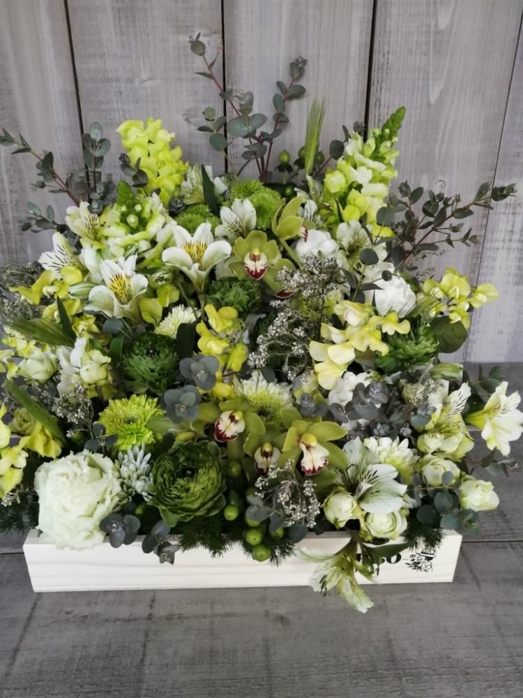 フラワーアレンジメントD フラワーアレンジメント Lサイズ | Nanairo