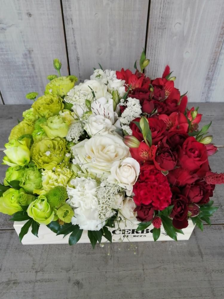 ボックスフラワーアレンジメント【Msize・トリコローレ（イタリア国旗