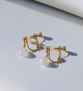 【6月の誕生石】ムーンストーンイヤリング T16