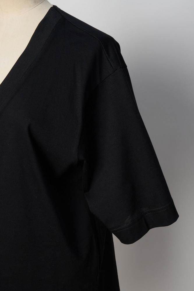 VネックTシャツ ブラック - SINME ONLINE STORE