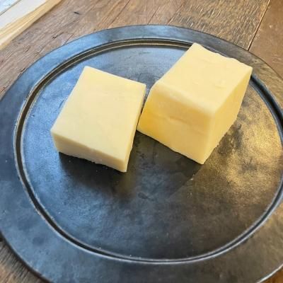 鹿追チーズ工房 プレミアムチェダー(100g 量り売り)