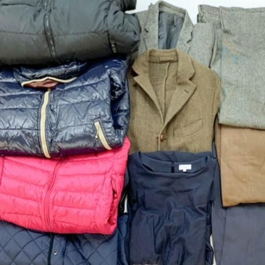 上下セット【試着のみ】INDIVI インディヴィ パンツスーツ 40 夏〜秋 23区 パンツスーツ 上下40 クリーニング済 上下セット【試着のみ