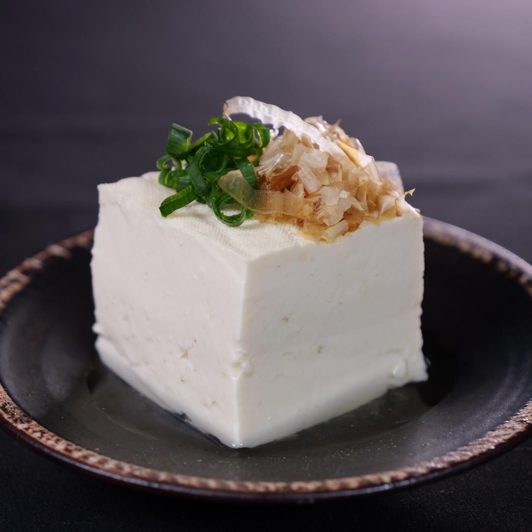 木綿豆腐の冷やっこ