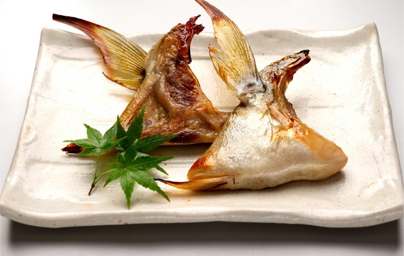 しまあじのカマ（約300g） - 西京漬の極み「京華漬」“蔦の家” 東京都