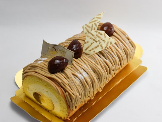 ホールケーキ モンブランロール ケーキと焼き菓子のcafe Downey カフェダウニー