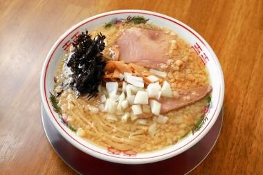 新潟 背脂醤油ラーメン 430ml 443kcal 楽天市場】ニュータッチ 凄麺 新潟背脂醤油ラーメン×12 : お