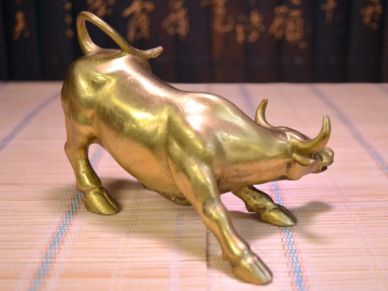 牛の置物 まち 4.6キロ ♪昔の銅製 牛の置物 まち 4.6キロ ♪昔の銅製