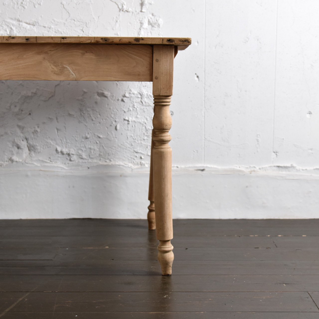 French Elm Stripped Table / フレンチ エルム ストリップド テーブル