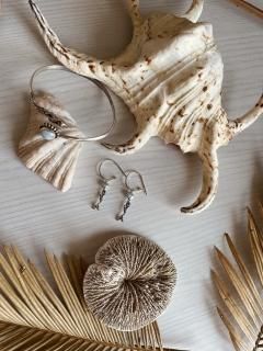 swell flowers ロングジョンLサイズ　新品未使用　エコビッチ swell flowers ロングジョンLサイズ 新品未使用 エコビッチ