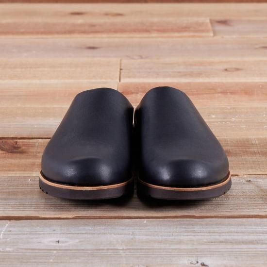 まほろばサボ メンズ たつの蝋引きレザー ／ ブラック - コトカ