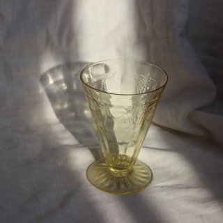 vintage 30's-40's yellow glass/ビンテージ イエロー グラス(1)(624A3)