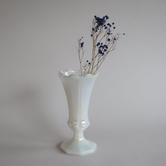 Vintage milk glass flower vase/ビンテージ ミルクガラス フラワー 