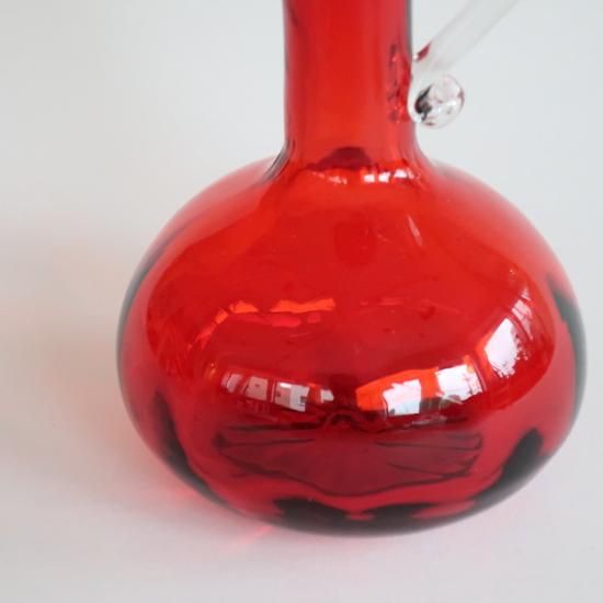 Vintage red glass flower vase/ビンテージ レッド ガラス Vintage red glass flower vase/ビンテージ レッド ガラス