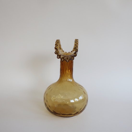 Vintage amber glass ruffled flower vase/ビンテージ アンバー ガラス