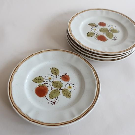  CREAMWARE ヴィンテージ　アンティーク　プレート VINTAGE ANTIQUE WELLSVILLE CHAINA ヴィンテージ アンティーク