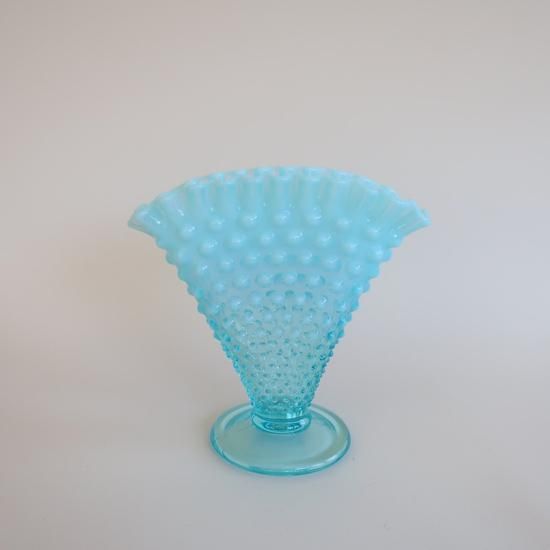 アクアブルー　オパールセント　キャンディディッシュ　花模様の蓋 Fenton for QVC**HP TWILIGHT BLUE IRIDESCENT RUFFLE TOPPED