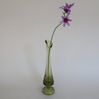 Vintage Fenton green swung glass vase/ビンテージ グリーン ガラス フラワーベース /花器/花瓶(A105)