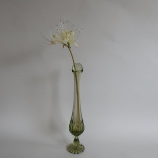 Vintage green swung glass vase/ビンテージ グリーン ガラス フラワーベース /花器/花瓶(A256)