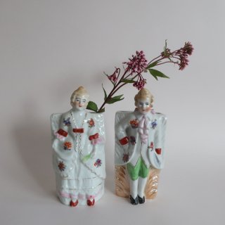 Vintage 50's Ceramic flower vase (set)/ビンテージ 陶器 貴族モチーフ フラワーベース ペアセット/花器/花瓶(A294)