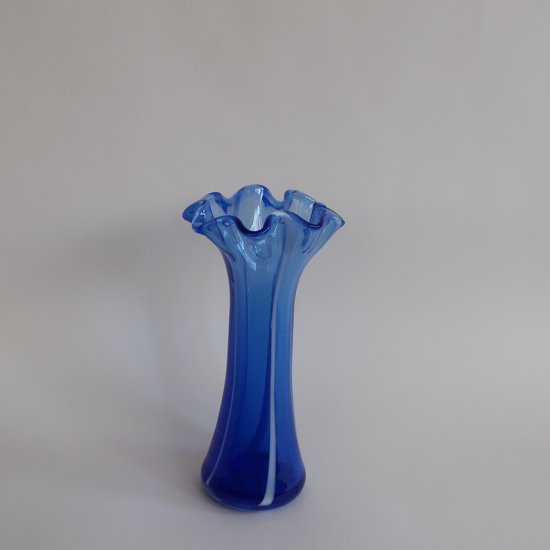 Vintage Blue×White Glass Flower Vase/ビンテージ ブルー ガラス フラワーベース /花器/花瓶(A473)