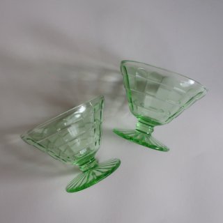 Vintage Hocking BLOCK OPTIC Green Uranium sherbet Glass/ビンテージ ウランガラス  シャーベット グラス アイスクリームカップ(A595)