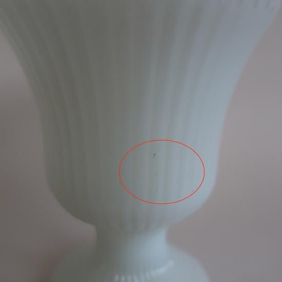 珍しい Vintage flower Footed Glass Milk White 1960s Co. Brody O. E. 花瓶・フラワースタンド