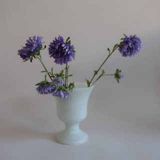 Vintage E. O. Brody Co. 1960s White Milk Glass Footed flower vase/ビンテージ ミルクガラス フラワーベース/花瓶(A604)