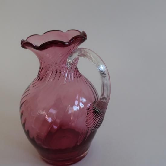 Vintage Pilgrim Glass Cranberry Small Flower Vase/ビンテージ
