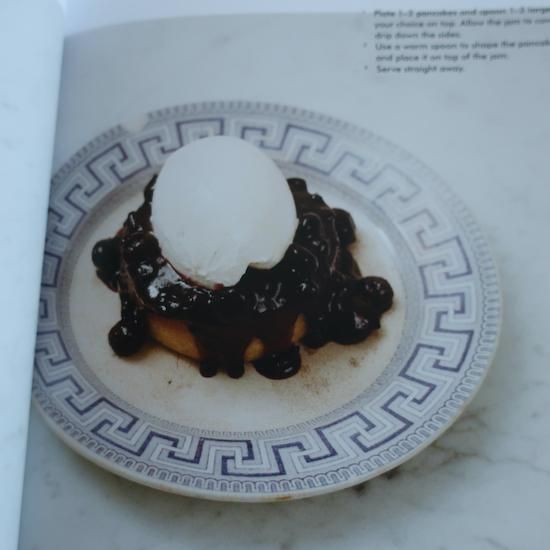 Apartamento /A PLACE FOR DAYTIME COOKING by Atelier September