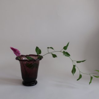 Vintage Purple glass Flower Vase/ビンテージ パープル ガラス フラワーベース /花器/花瓶(A790)