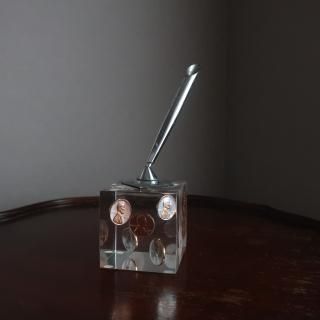 Vintage 60's Lucite Copper Pennies Sculpture Pen Stand/ӥơ  롼 ֥/ڥΩ (A903)