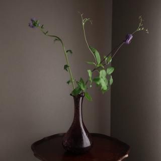 Vintage Purple glass Flower Vase/ӥơ ѡץ å饹 ե١ /ִ/(A926)