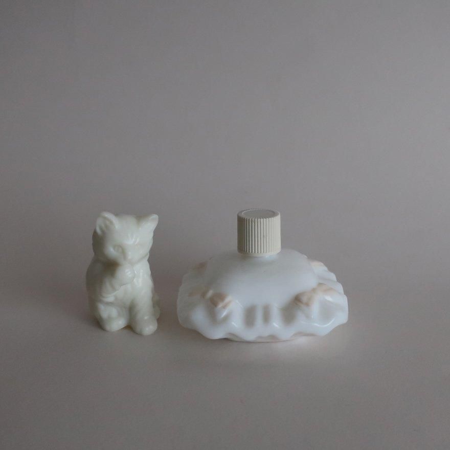 エイボンAvonビンテージ 猫デザイン化粧品空瓶 エイボンAvonビンテージ 猫デザイン化粧品空瓶 - アンティーク