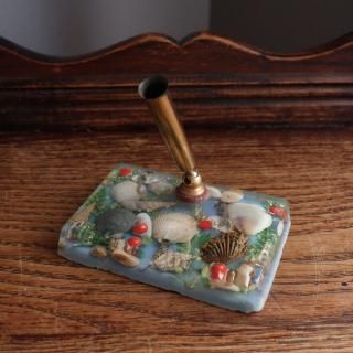 Vintage Lucite Shell Sculpture Pen Stand (A961)