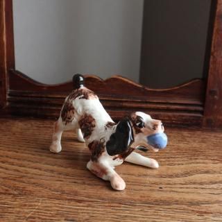 Vintage Ceramic Dog Figurine Object (A975)
