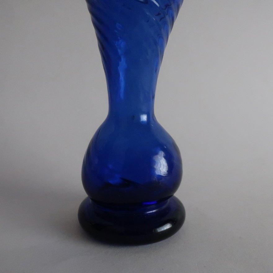Vintage Blue Glass Small Flower Vase/ビンテージ ブルー ガラス