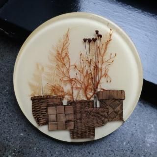 Vintage Lucite Acrylic TRIVET Pot Holder (B013)