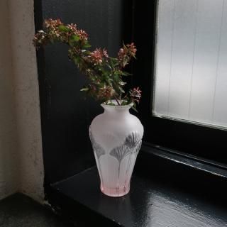 Vintage Pink Frosted Glass Flower Vase(B014)